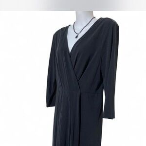 Vera Wang Black Dolman Sleeve Cocktail Gown